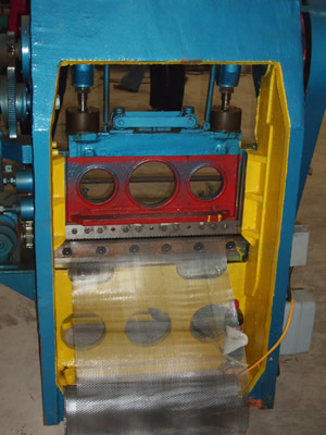 Expanded Metal Machine